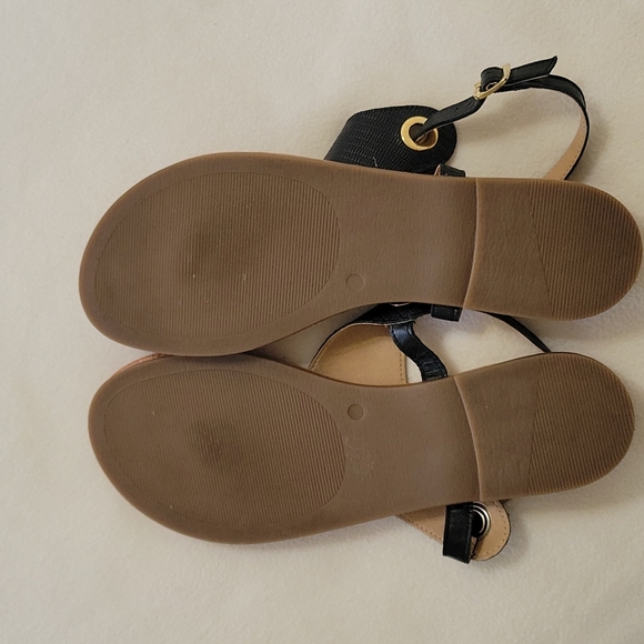 Sofia Milano black leather thong sandals women's size 9 - Picture 8 of 10